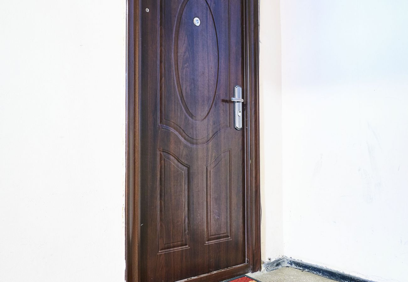 Apartment in Brasov - Equipped and Furnished Apartment with 2 bedrooms close to the center