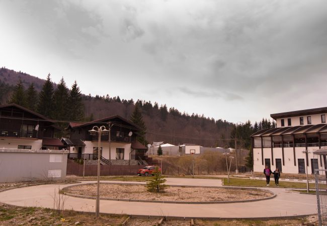 Apartment in Sinaia - Castle Suite art design- mountain view and private parking Apartment in Sinaia - Castle Suite art design- mountain view and private parking