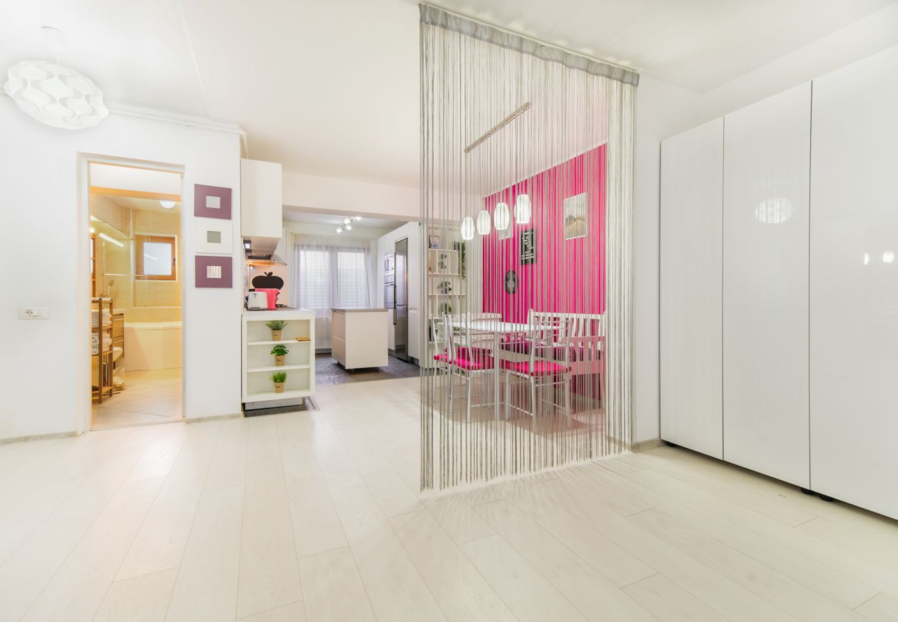 Apartment in Brasov - White Nest in Brasov