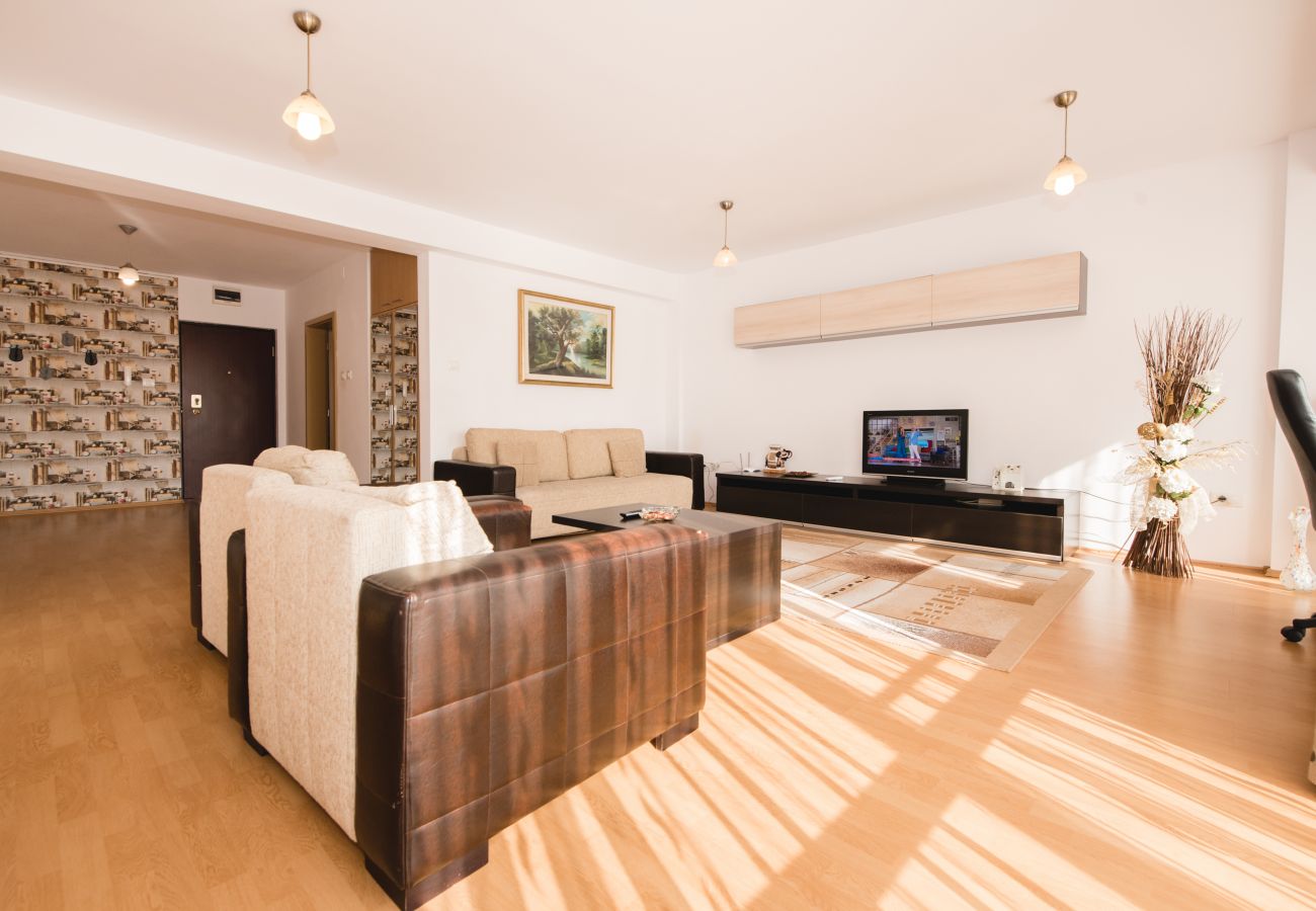 Apartment in Brasov - Apartment 1 bedroom  with mountain view Tampa