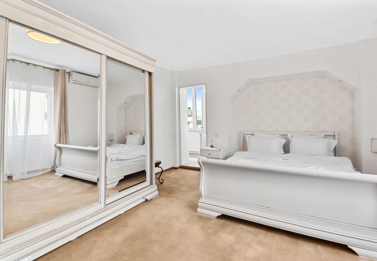 Studio in Bucharest - Long term stay - Studio in Aviatiei