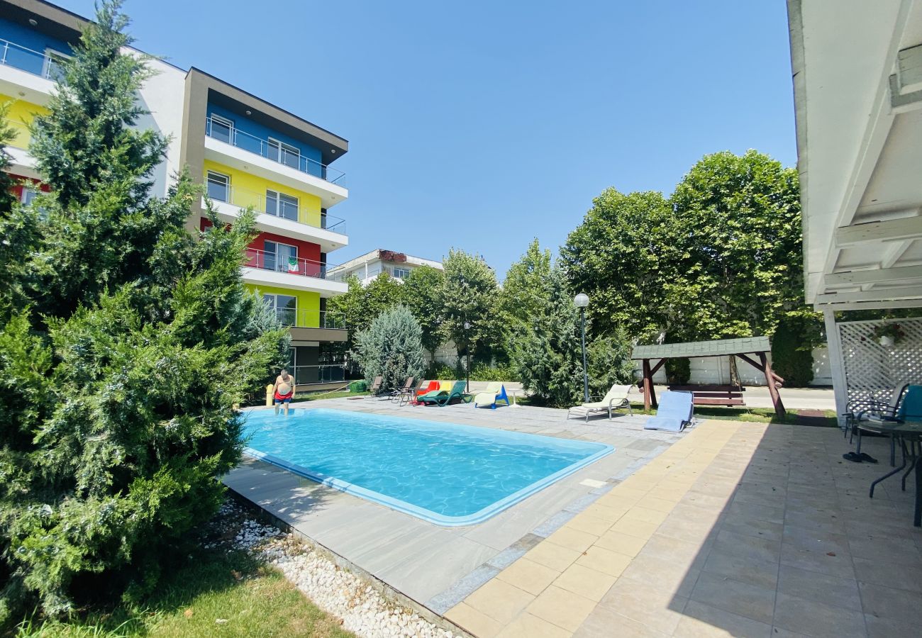 Studio in Otopeni - Long Term Stay close to the International Airport 