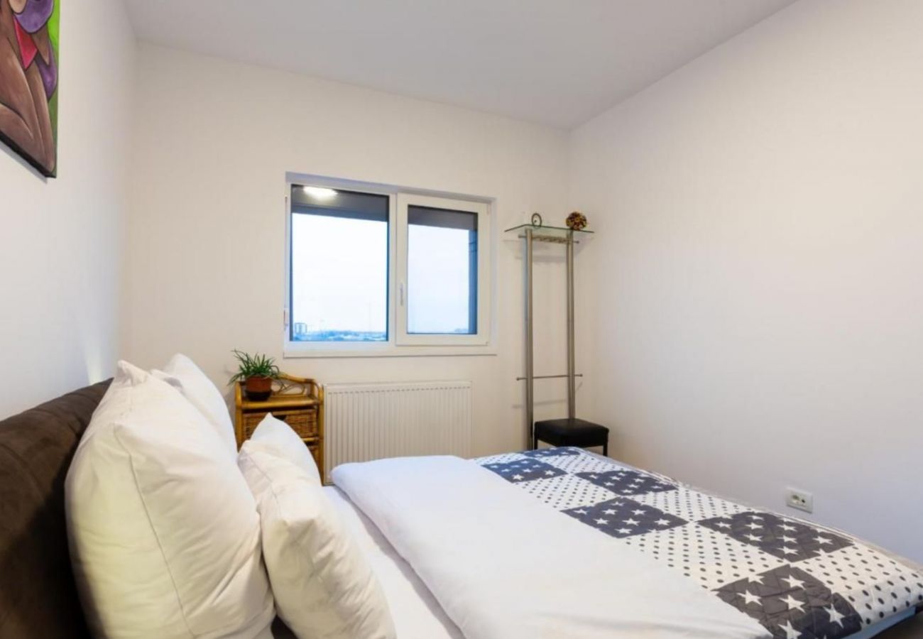 Apartment in Timisoara - Apartment near Student Complex - Long Term Stay