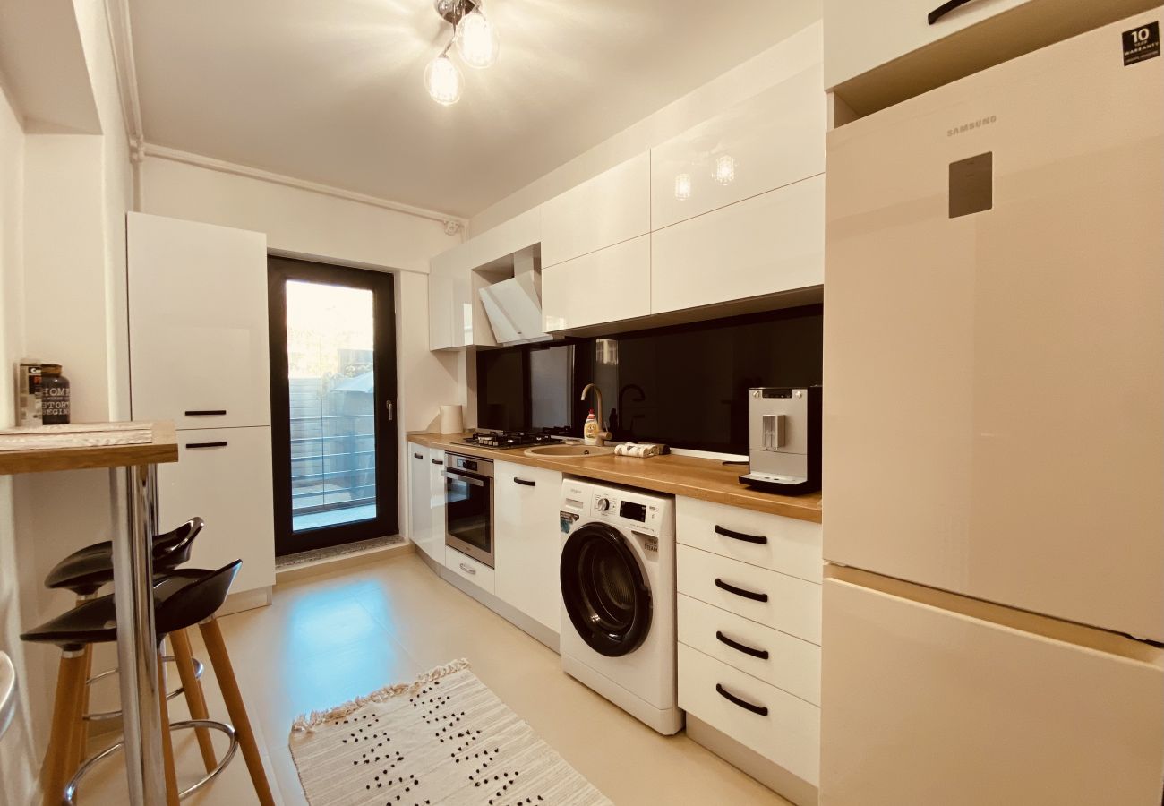 Apartment in Bucharest - Apartment with Garden in Bucharest - Long Term Stay