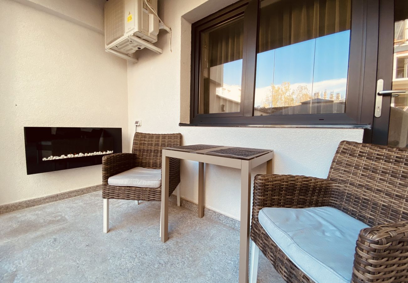 Apartment in Bucharest - Apartment with Garden in Bucharest - Long Term Stay