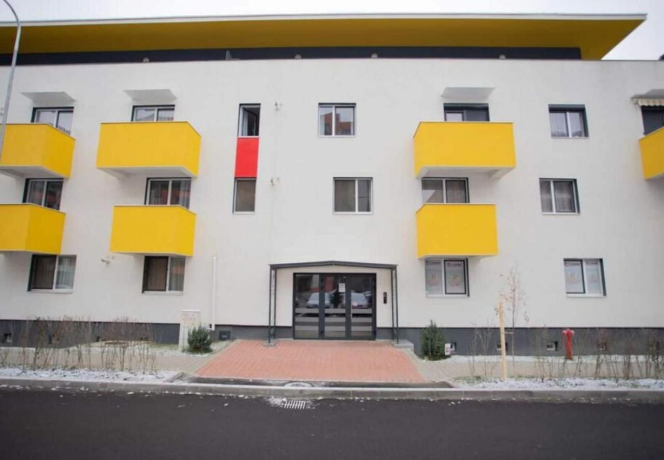 Apartment in Brasov -  Blue Apartment near Shopping City Brasov