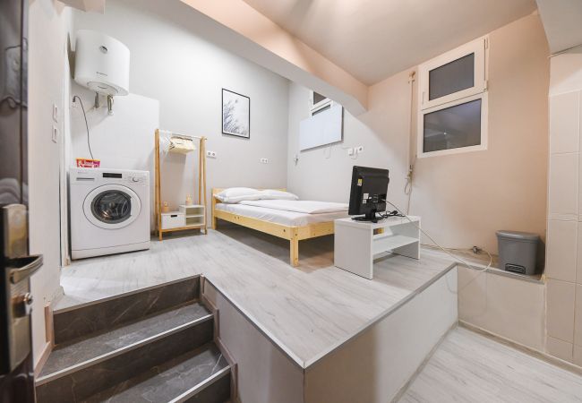  in Cluj Napoca - Little Studio in the city center