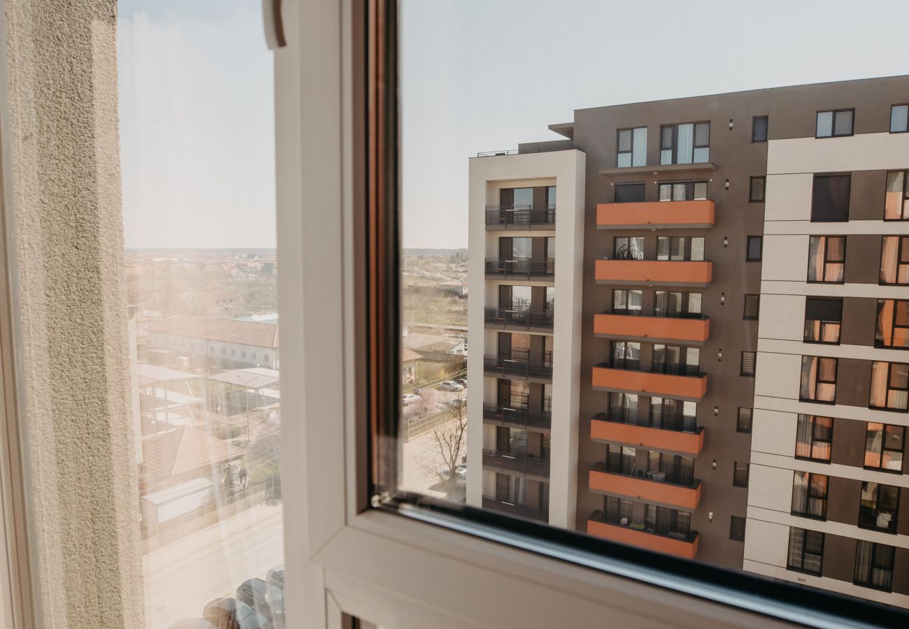 Apartment in Timisoara - Modern in new building with balcony & private parking