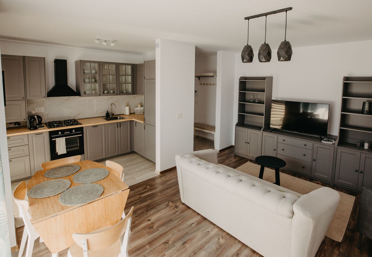 Apartment in Timisoara - Modern in new building with balcony & private parking
