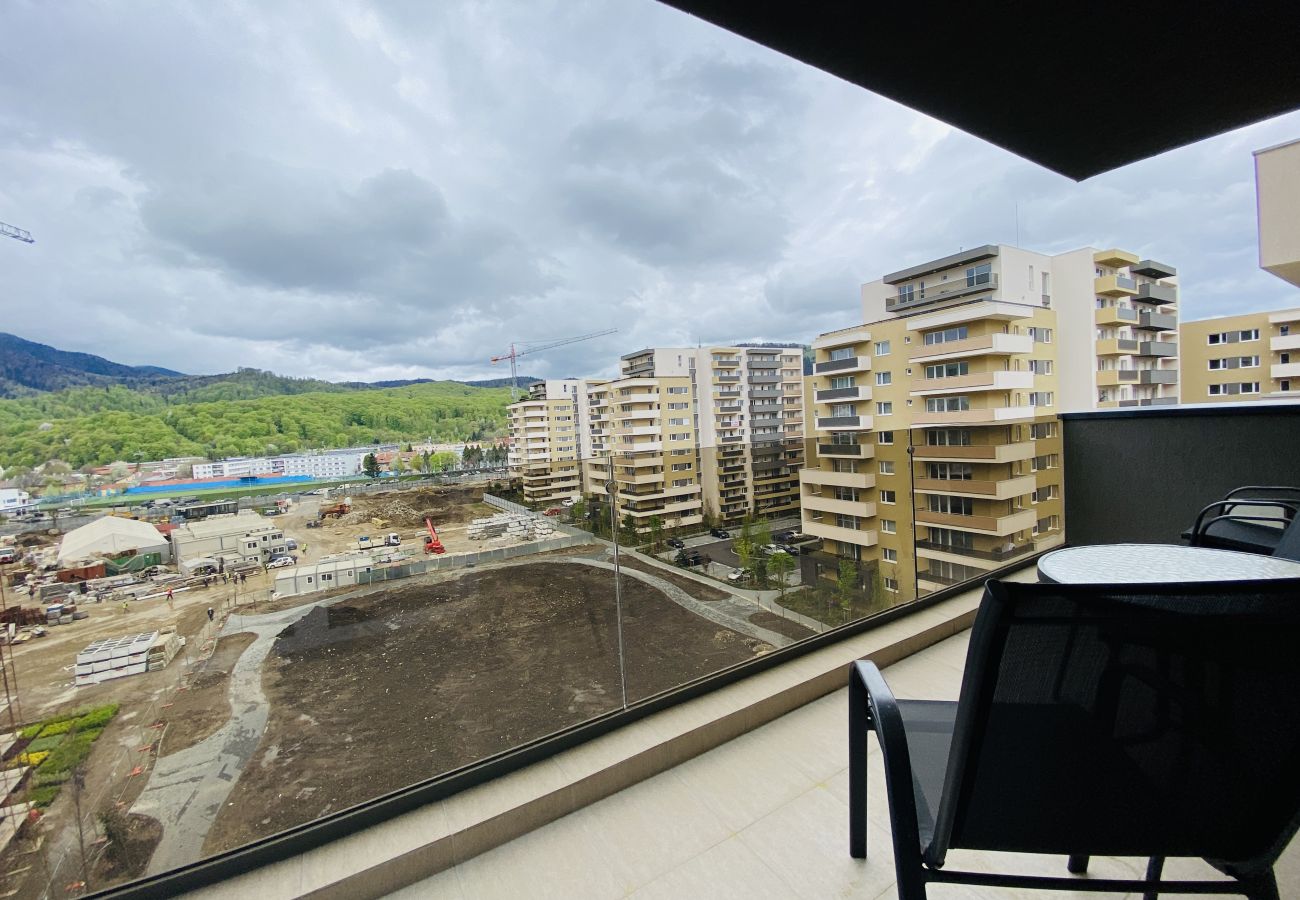 Apartment in Brasov - One Bedroom Apartment in Urban Plaza