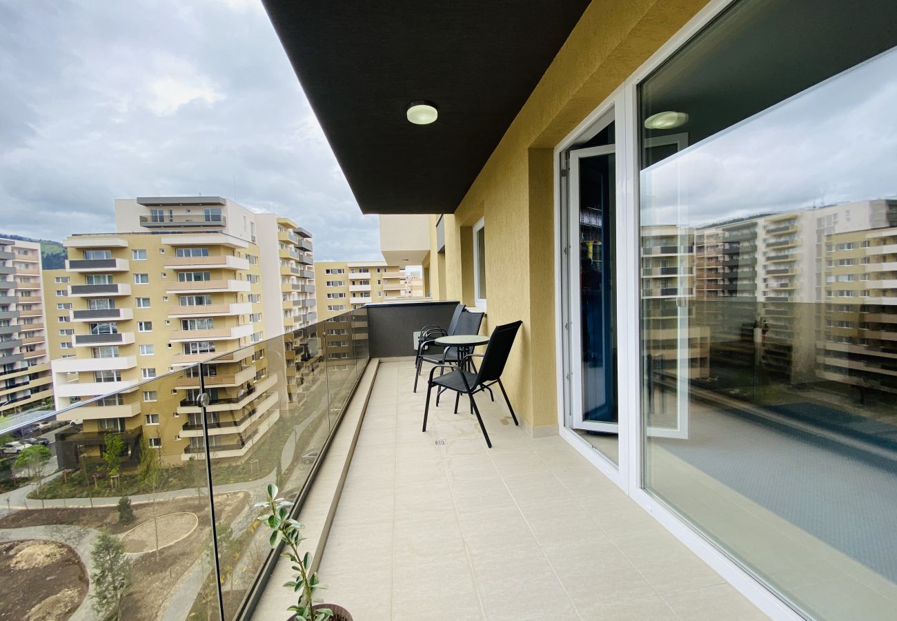 Apartment in Brasov - One Bedroom Apartment in Urban Plaza