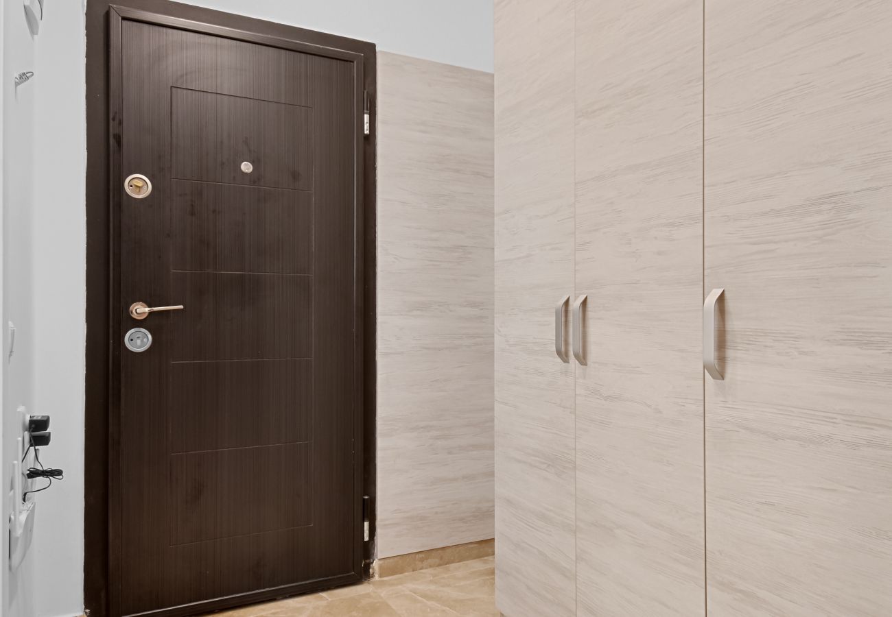 Studio in Chiajna -  Cozy Studio in Militari Residence 