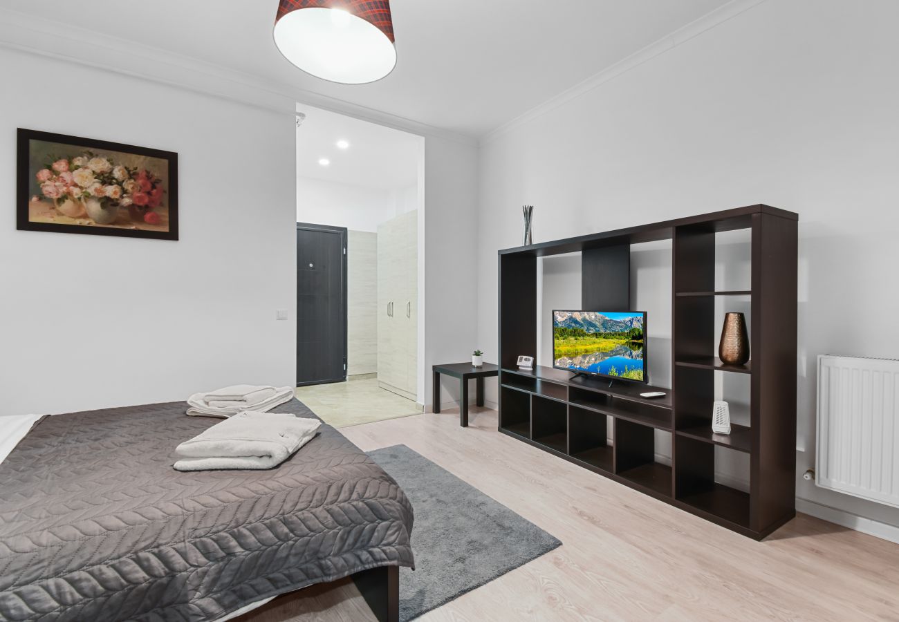 Studio in Chiajna -  Cozy Studio in Militari Residence 