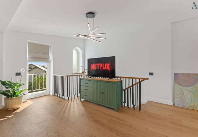 Villa in Otopeni - DA VINCI HOUSES – Stay a While or Stay Forever Villa in Otopeni - DA VINCI HOUSES – Stay a While or Stay Forever