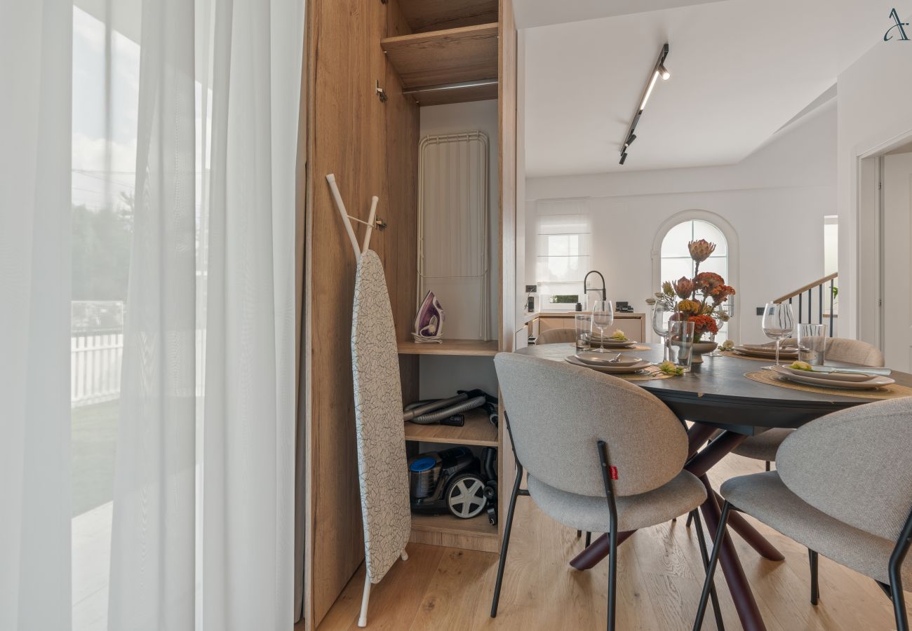 Villa in Otopeni - DA VINCI HOUSES – Stay a While or Stay Forever