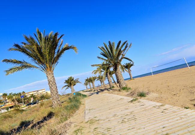 Apartment in Denia - CARLTON 06 (1D) VYB near the beach