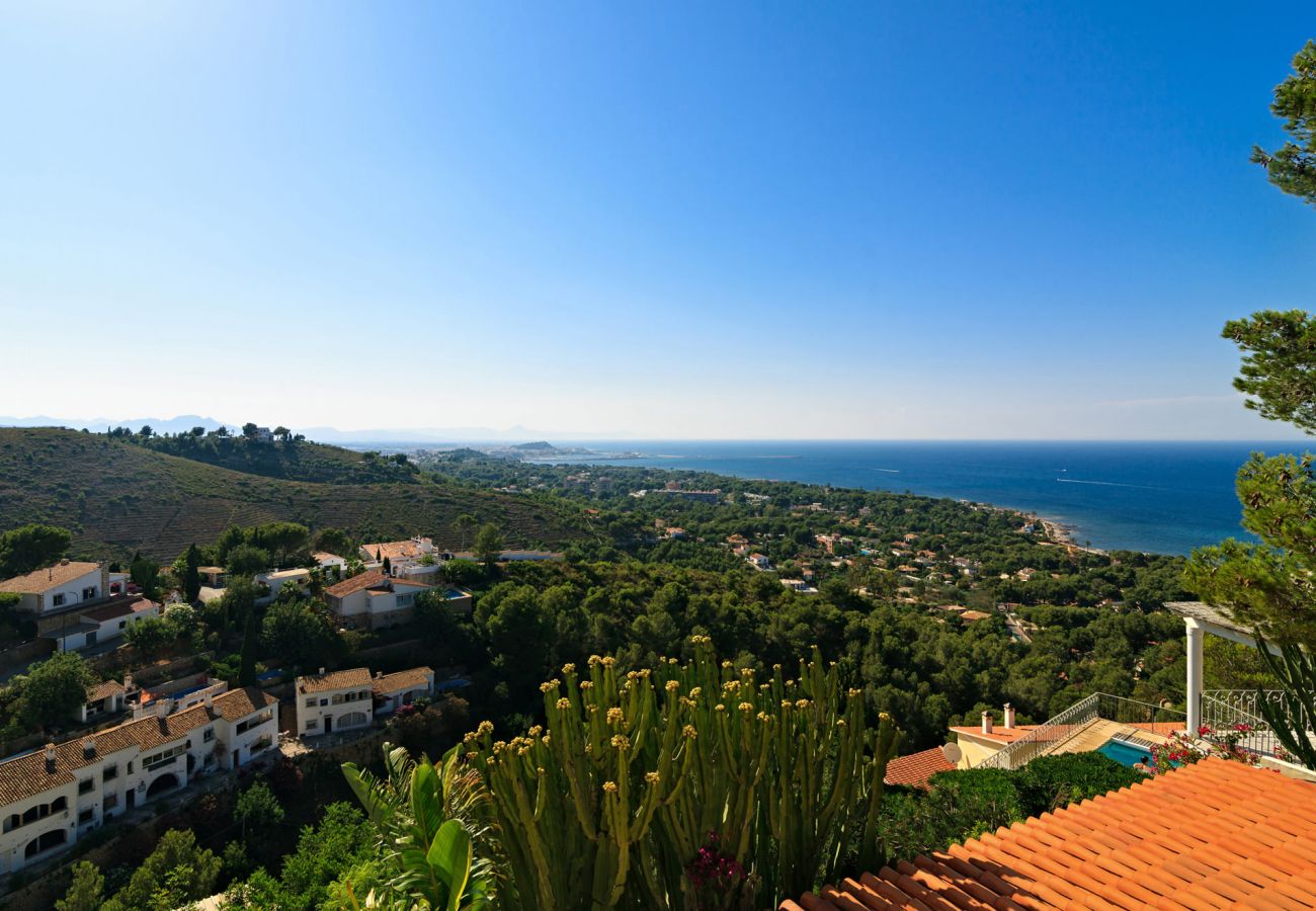 Apartment in Denia - BAHIA AZUL A9 - 3d. con vistas al mar VYB