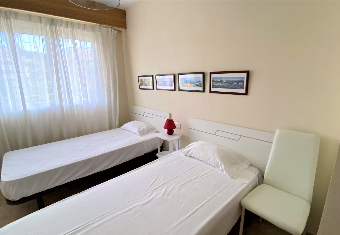 Apartment in Denia - Puerto Romano 3D 8PAX