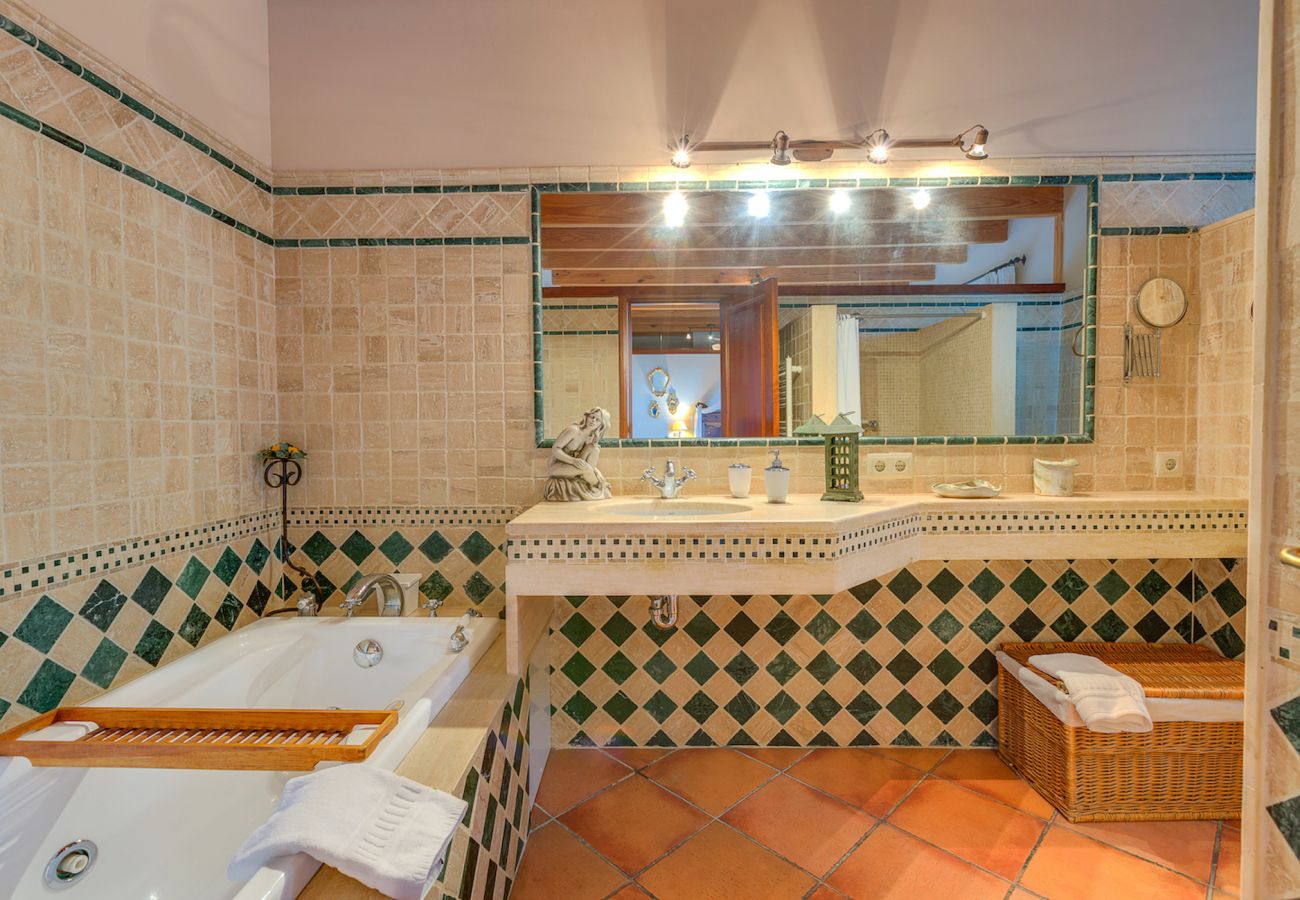 Villa in Alaro - Villa Alaró by priority