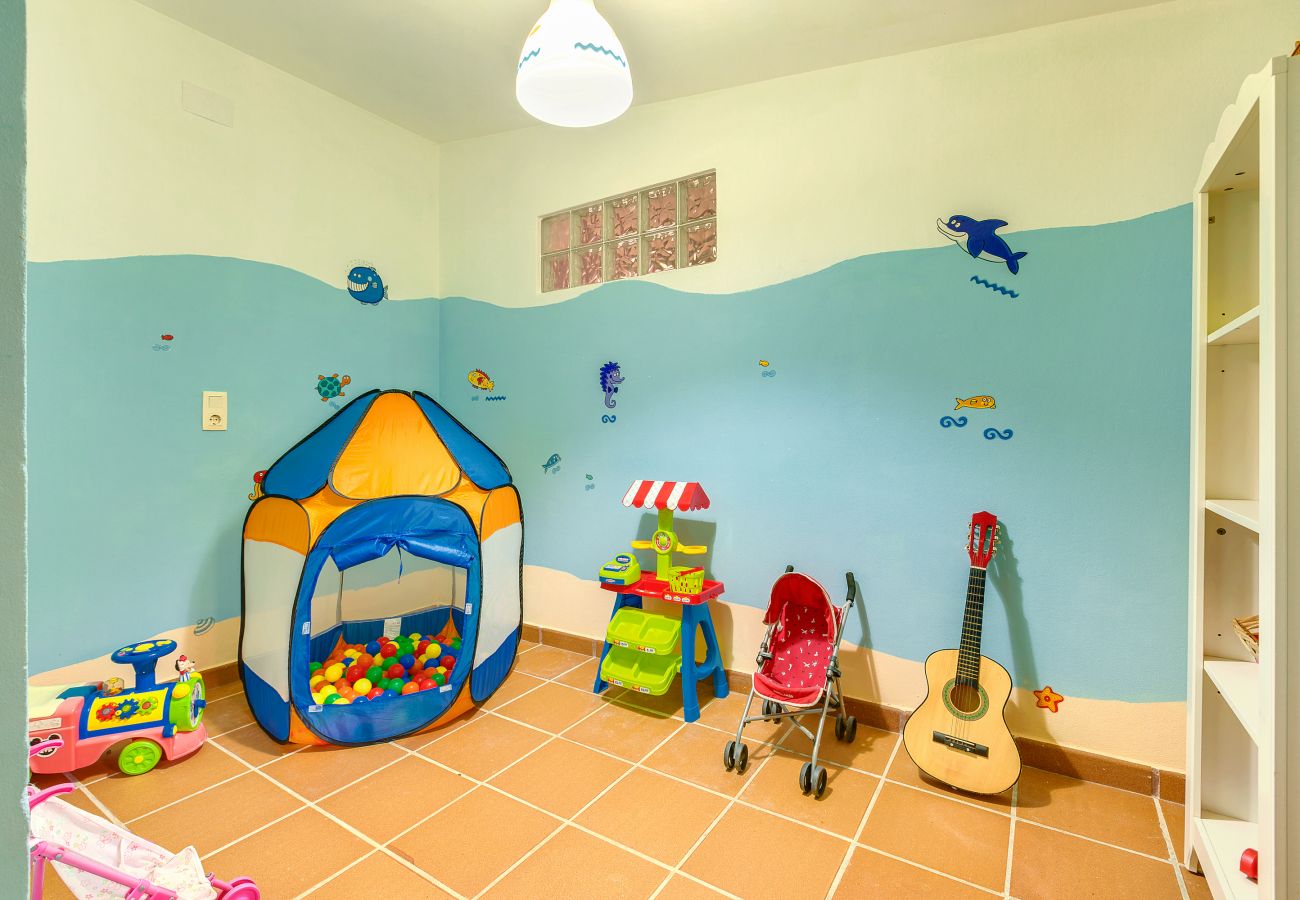Game room Villa holiday rentals Mallorca