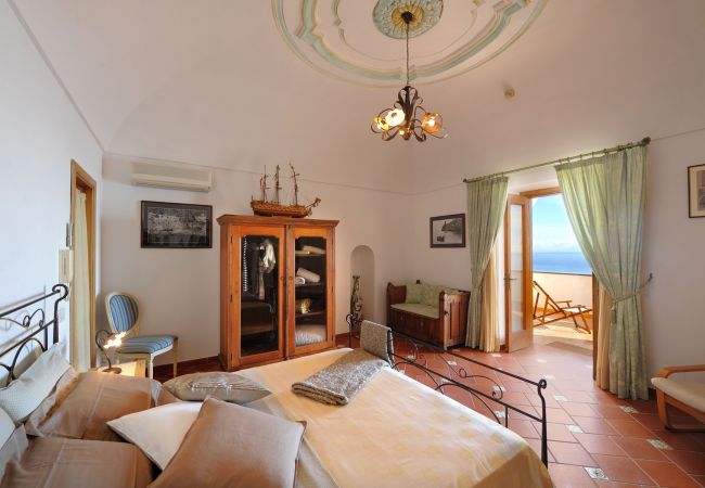 House in Praiano - Casa Elena - In the center of Praiano, Parking & Panoramic Hot tub House in Praiano - Casa Elena - In the center of Praiano, Parking & Panoramic Hot tub