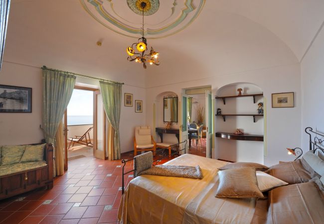 House in Praiano - Casa Elena - In the center of Praiano, Parking & Panoramic Hot tub House in Praiano - Casa Elena - In the center of Praiano, Parking & Panoramic Hot tub