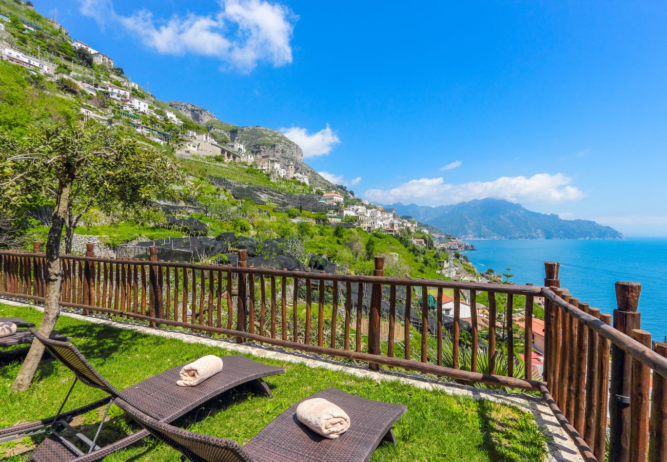 Villa in Amalfi - Villa Alba di Amalfi - With infinity pool and sea