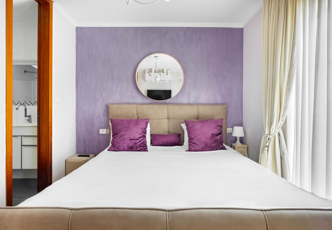 Apartment in Tel Aviv - Jaffa - Penthouse & Jacuzzi in Neve Tzedek by FeelHome