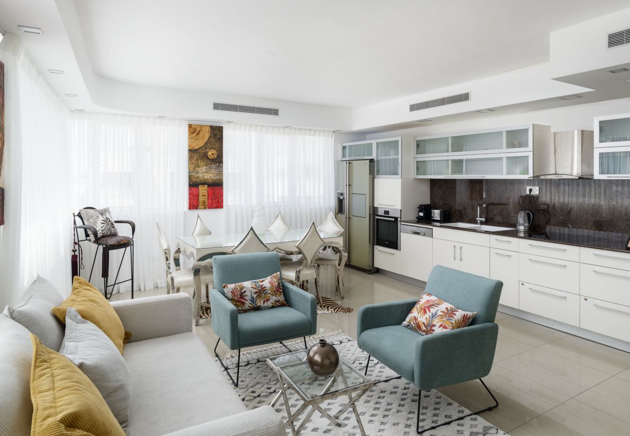 Apartment in Tel Aviv - Jaffa - Penthouse with Terrace & Panoramic View by FeelHome