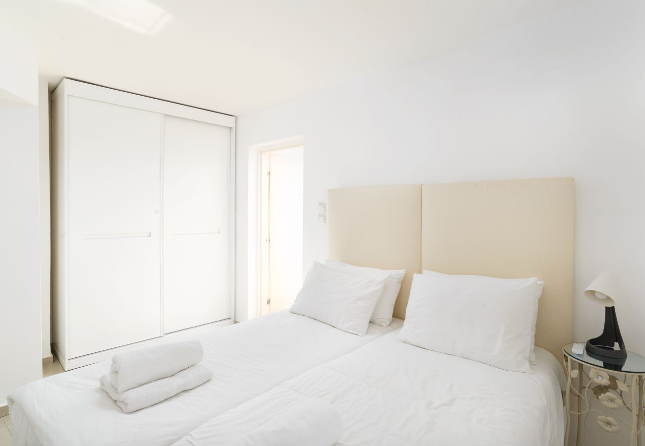 Apartment in Tel Aviv - Jaffa - Penthouse with Terrace & Panoramic View by FeelHome