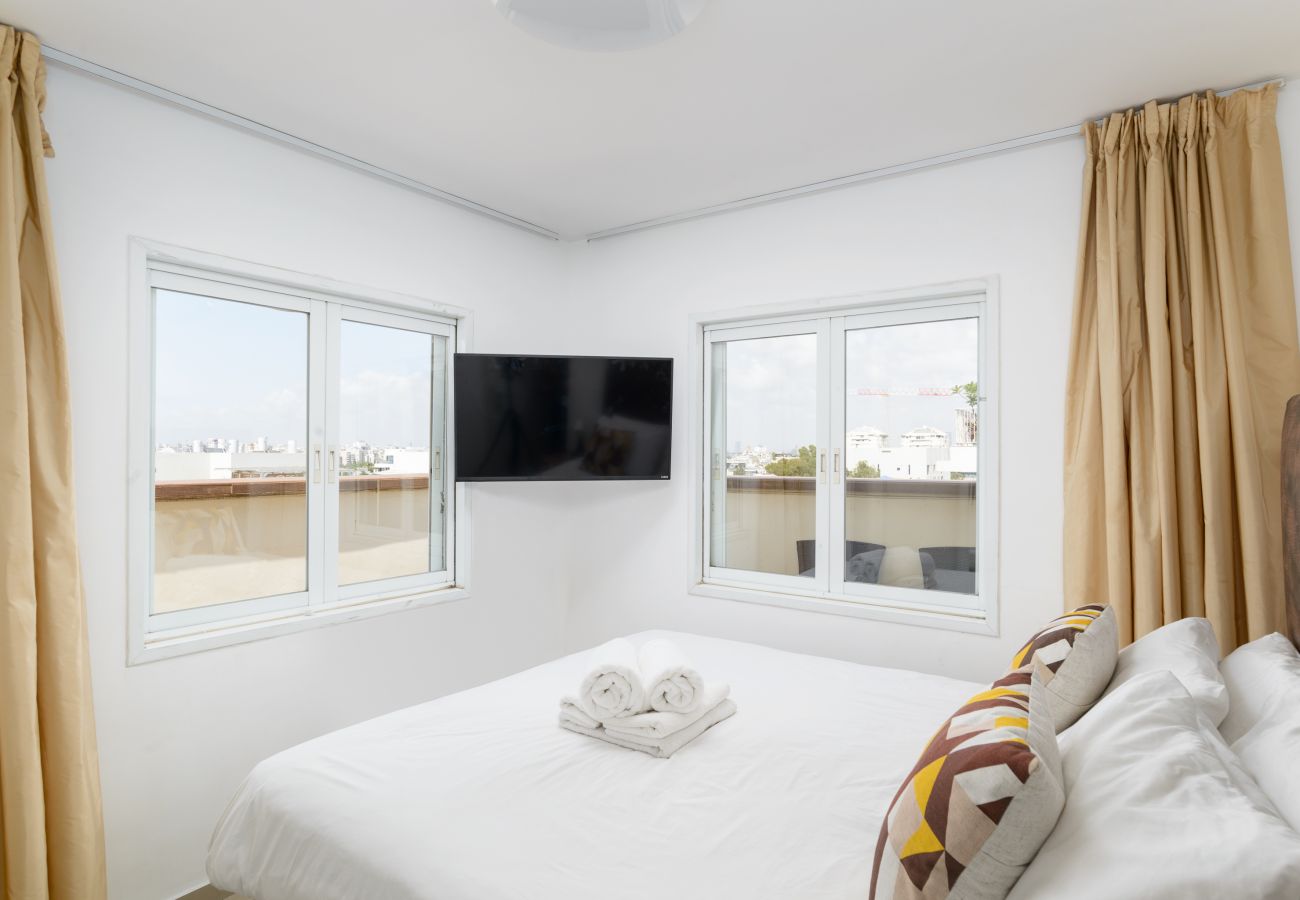 Apartment in Tel Aviv - Jaffa - Penthouse with Terrace & Panoramic View by FeelHome