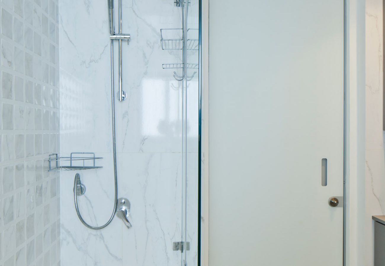 Modern and clean shower in apartment on Ben Yehuda st.