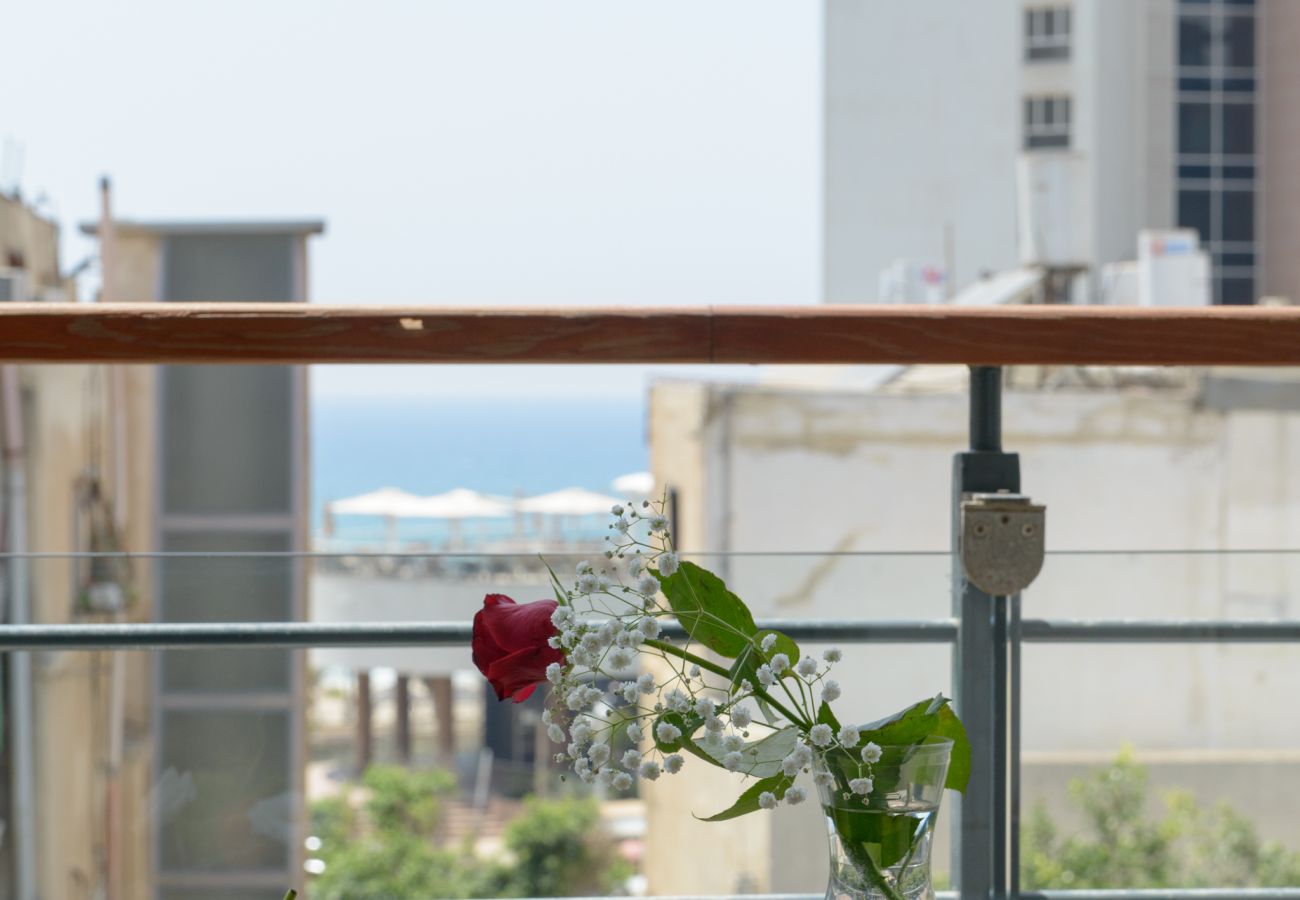 Beautiful view on the sea from the balcony in apartment on Ben Yehuda st.