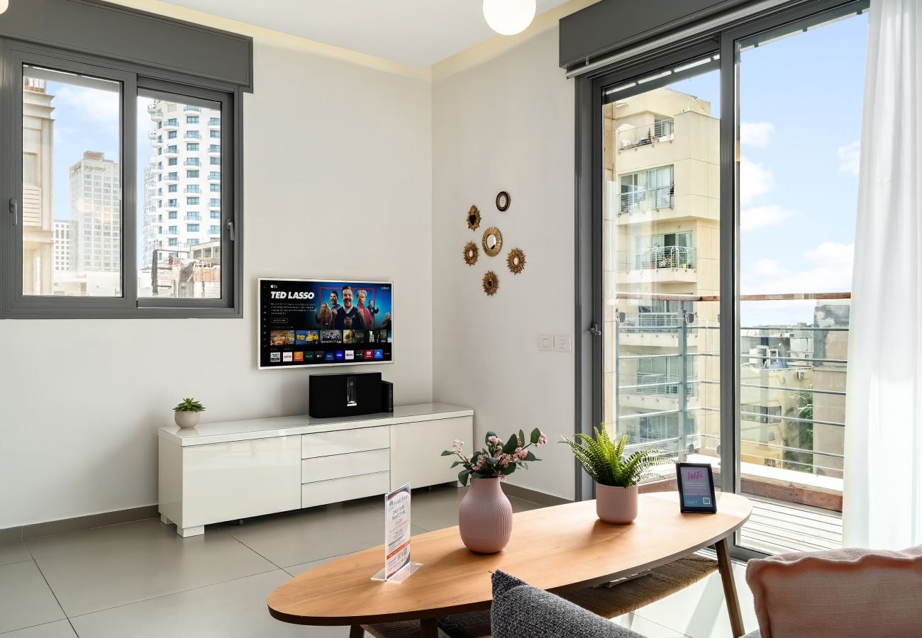 Apartment in Tel Aviv - Jaffa - MAMAD Beach & City Center with Sea View by FeelHome