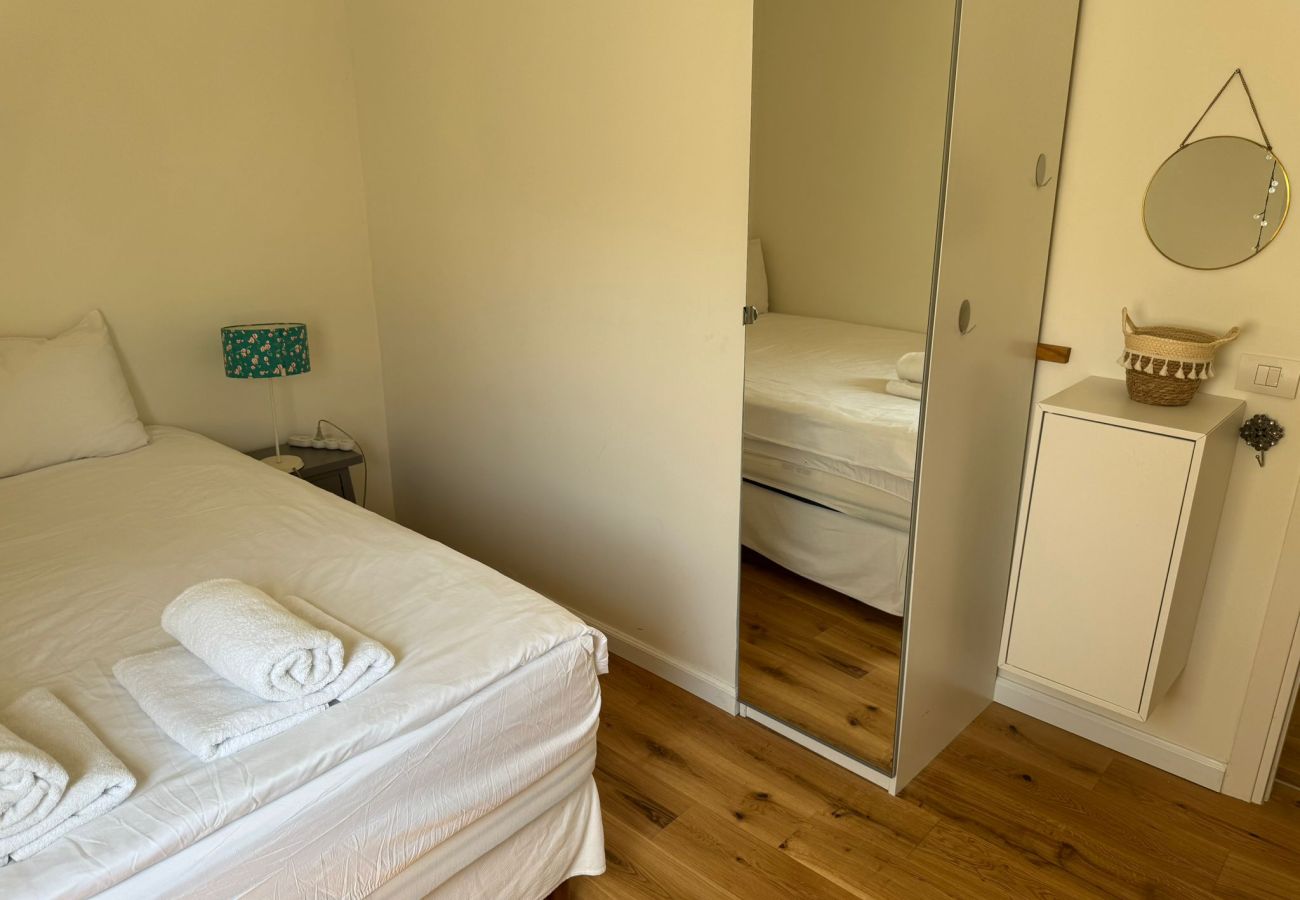 Apartment in Tel Aviv - Jaffa - Lovely 2BR with Balcony at Gordon Beach by FeelHome