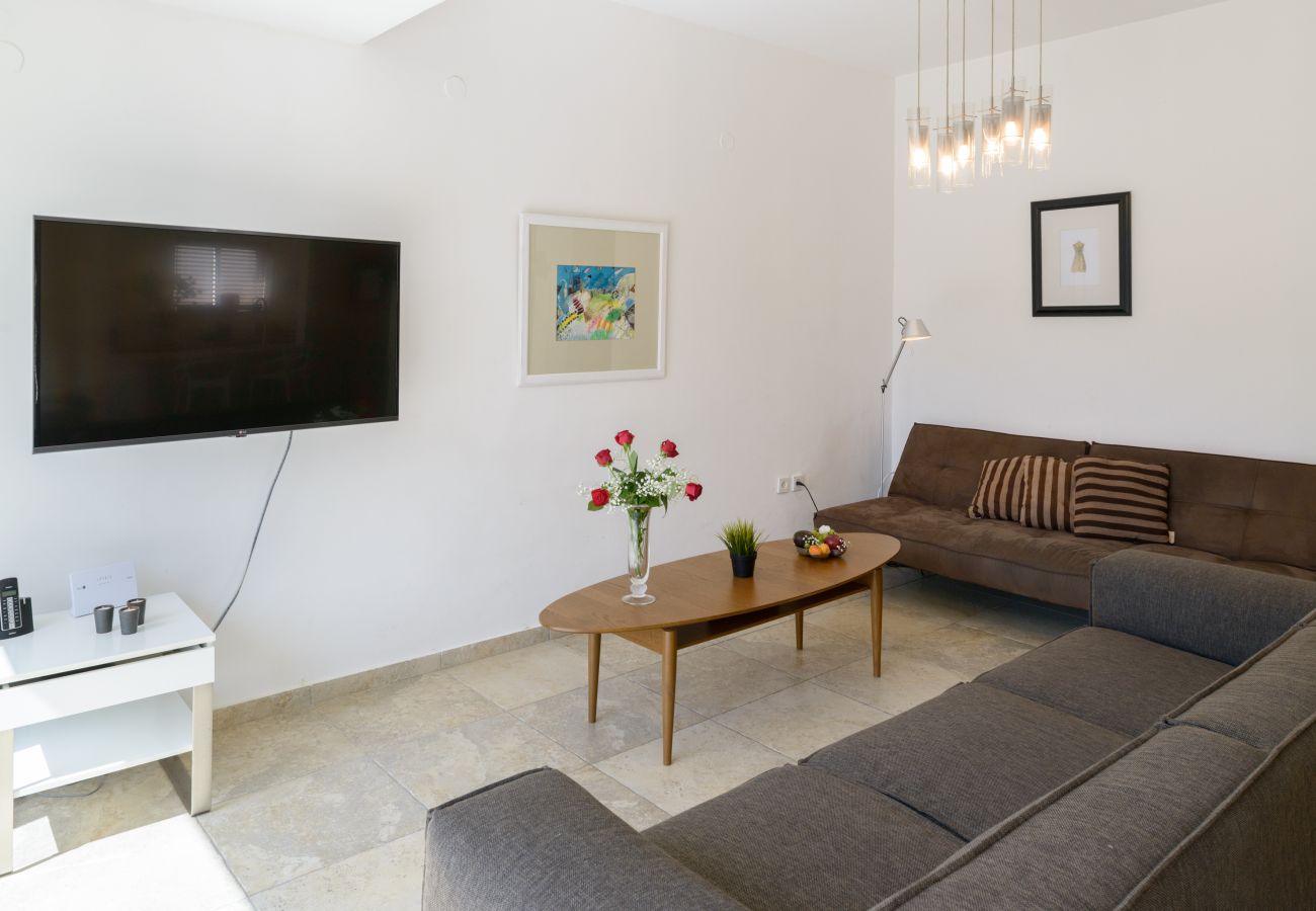 Apartment in Tel Aviv - Jaffa - Beach Penthouse & Terrace near Hilton by FeelHome