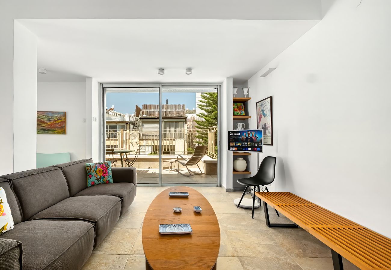 Apartment in Tel Aviv - Jaffa - Beach Penthouse & Terrace near Hilton by FeelHome