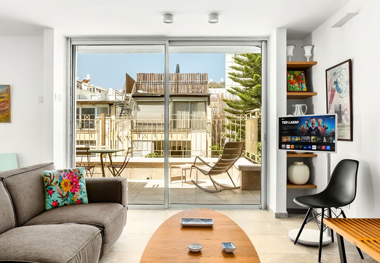 Apartment in Tel Aviv - Jaffa - Beach Penthouse & Terrace near Hilton by FeelHome