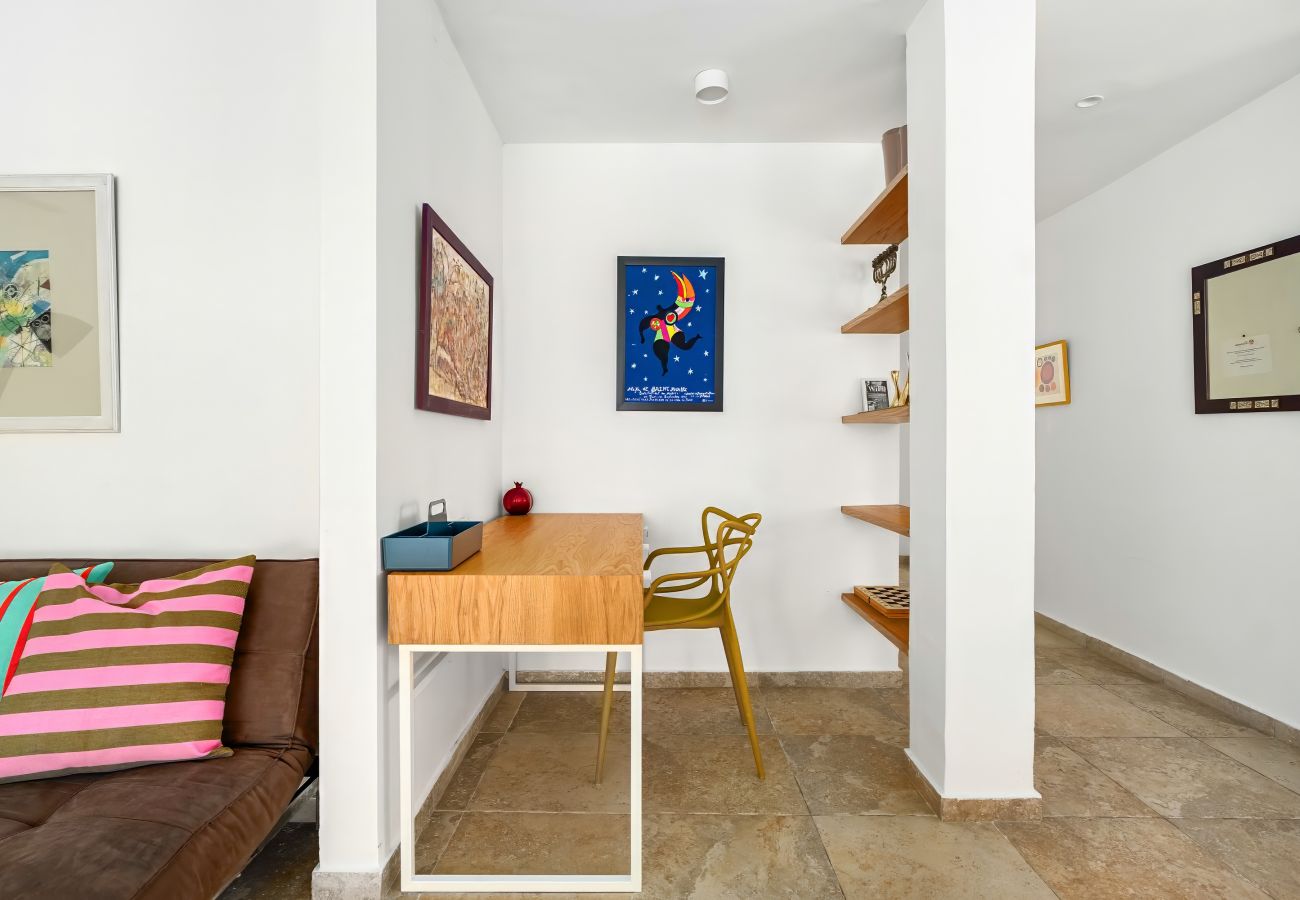 Apartment in Tel Aviv - Jaffa - Beach Penthouse & Terrace near Hilton by FeelHome