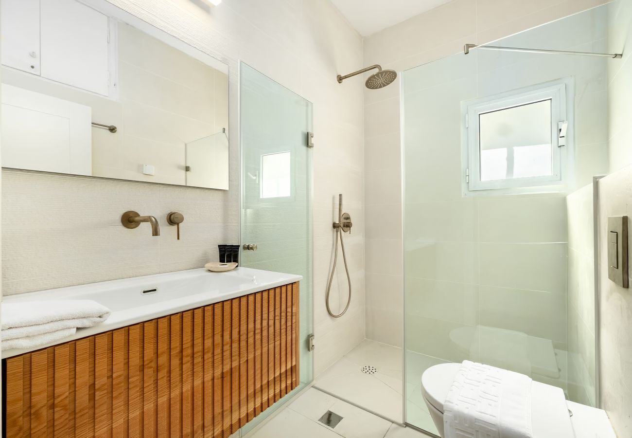 Apartment in Tel Aviv - Jaffa - Beach Penthouse & Terrace near Hilton by FeelHome