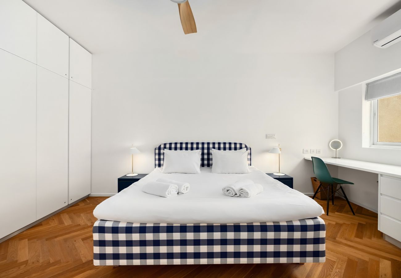 Apartment in Tel Aviv - Jaffa - Beach Penthouse & Terrace near Hilton by FeelHome