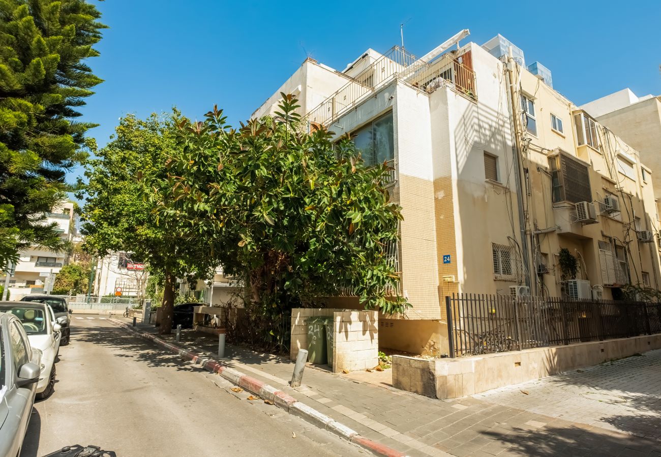 Apartment in Tel Aviv - Jaffa - Beach Penthouse & Terrace near Hilton by FeelHome