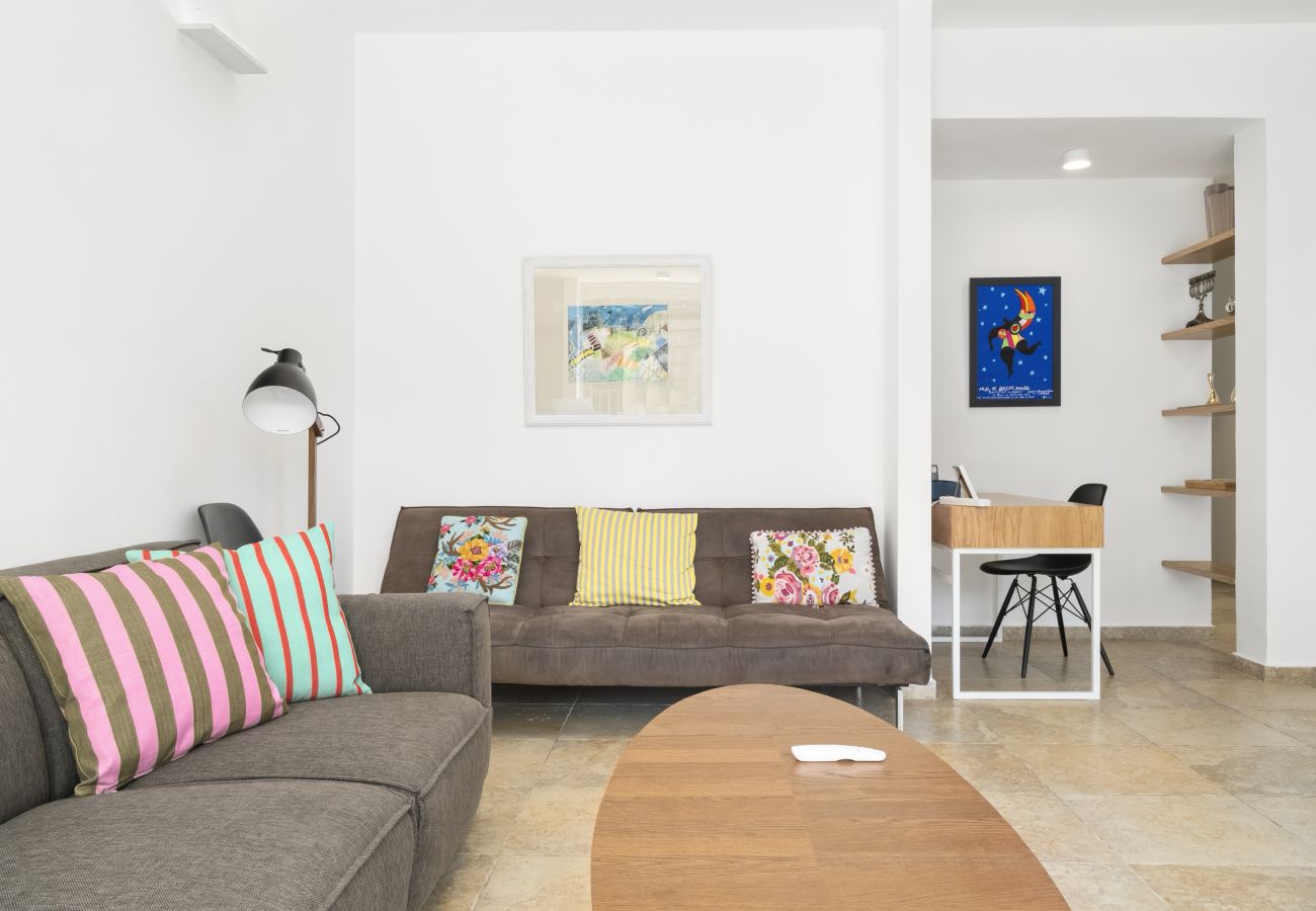 Apartment in Tel Aviv - Jaffa - Beach Penthouse & Terrace near Hilton by FeelHome