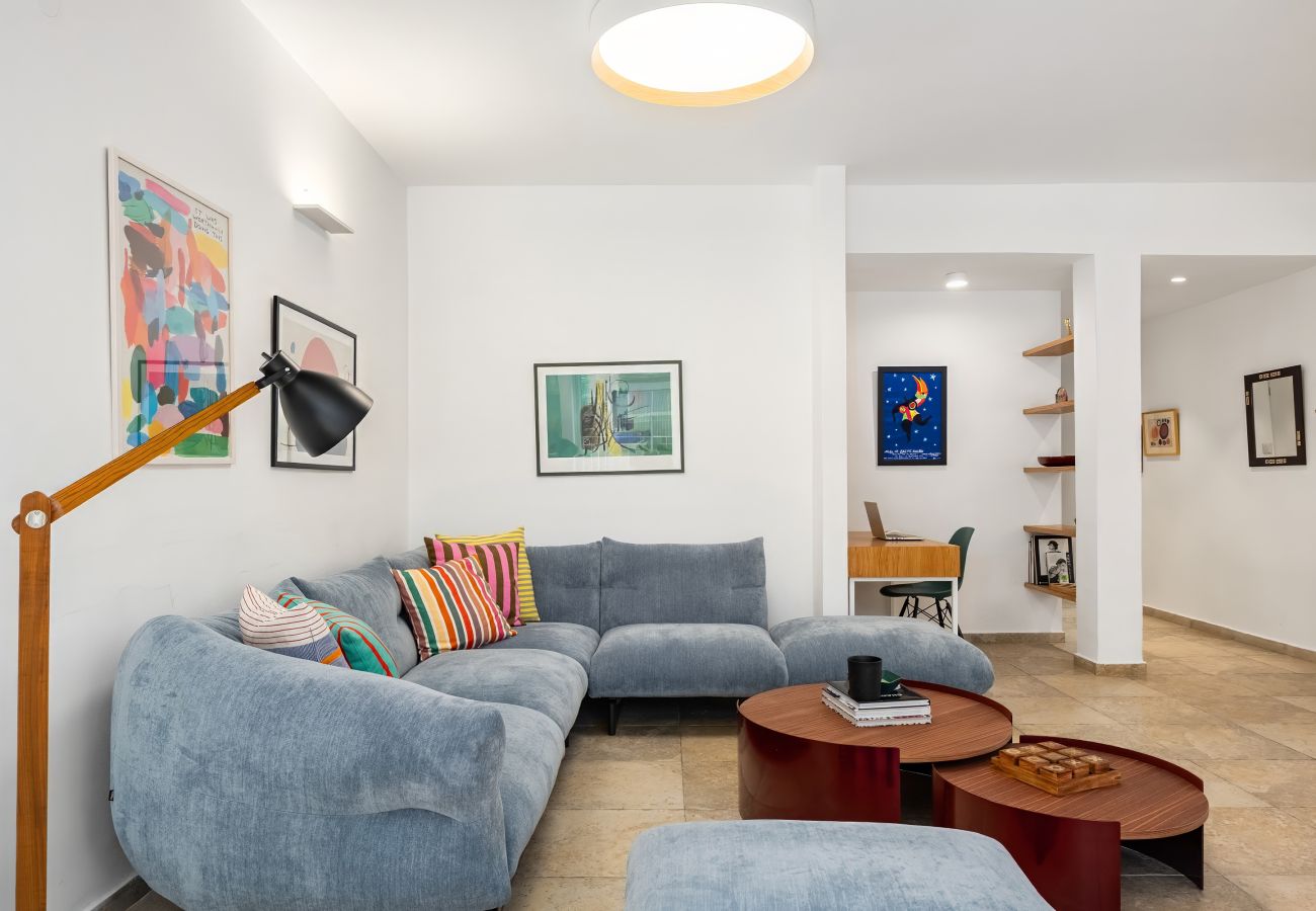 Apartment in Tel Aviv - Jaffa - Beach Penthouse & Terrace near Hilton by FeelHome