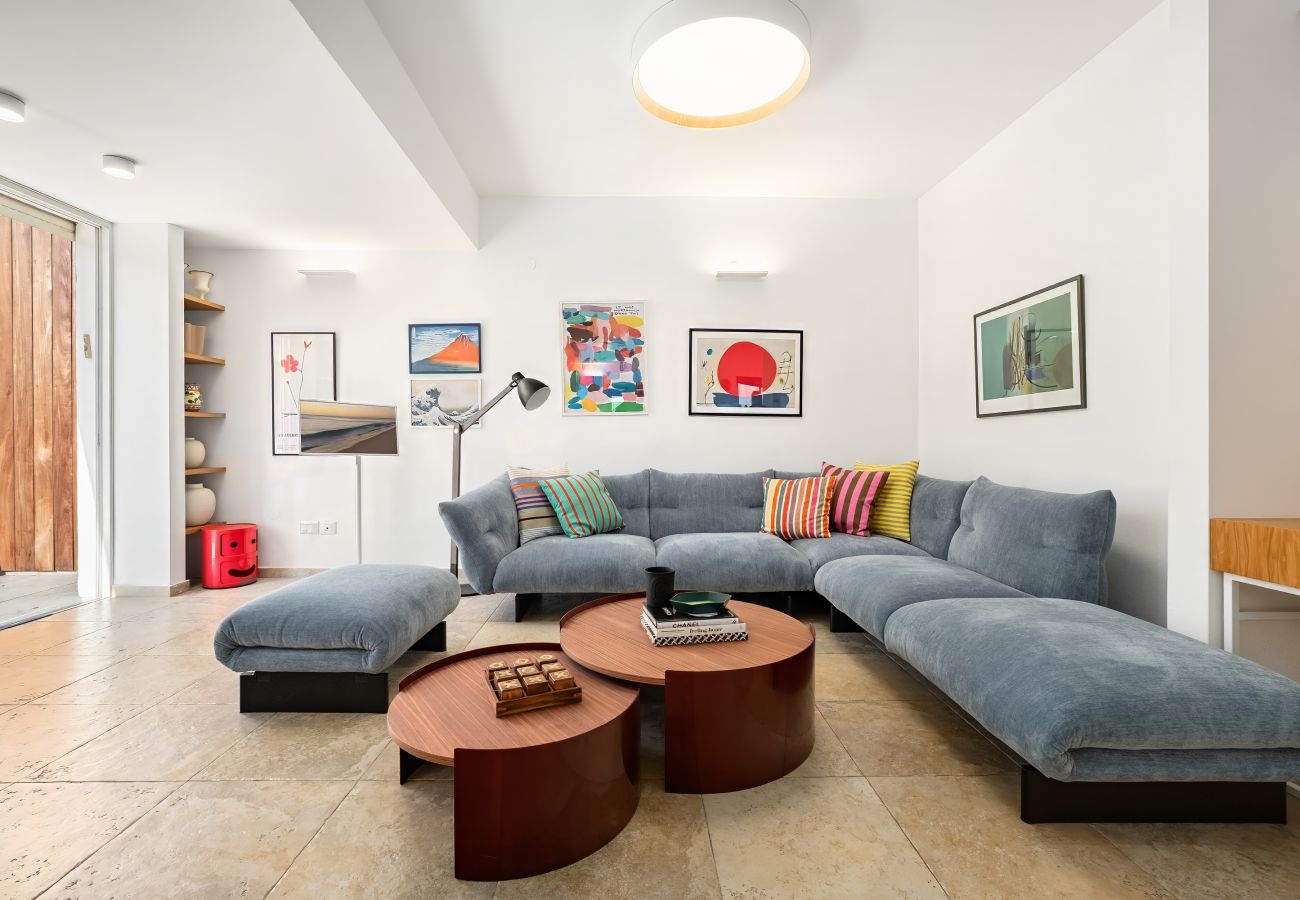 Apartment in Tel Aviv - Jaffa - Beach Penthouse & Terrace near Hilton by FeelHome