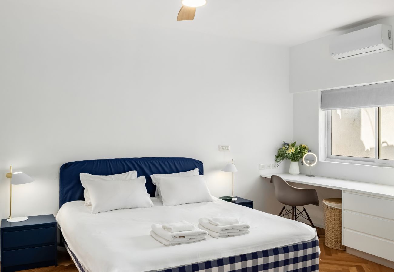 Apartment in Tel Aviv - Jaffa - Beach Penthouse & Terrace near Hilton by FeelHome