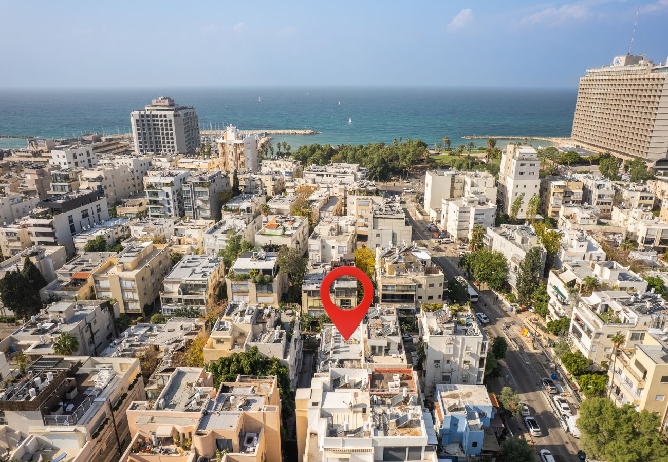 Apartment in Tel Aviv - Jaffa - Beach Penthouse & Terrace near Hilton by FeelHome