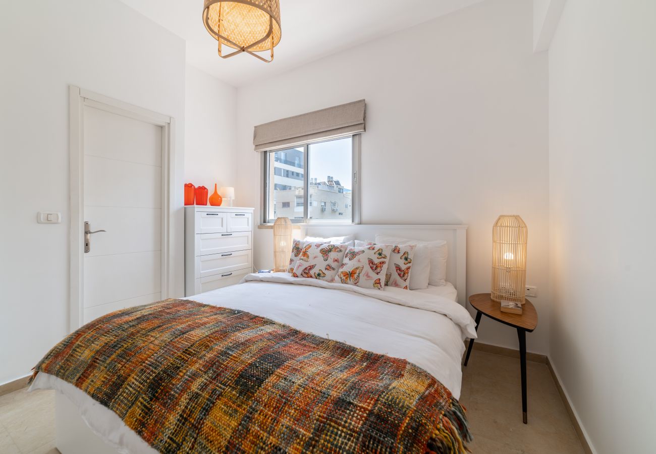 Apartment in Tel Aviv - Jaffa - Old North Comfort with Balcony by FeelHome
