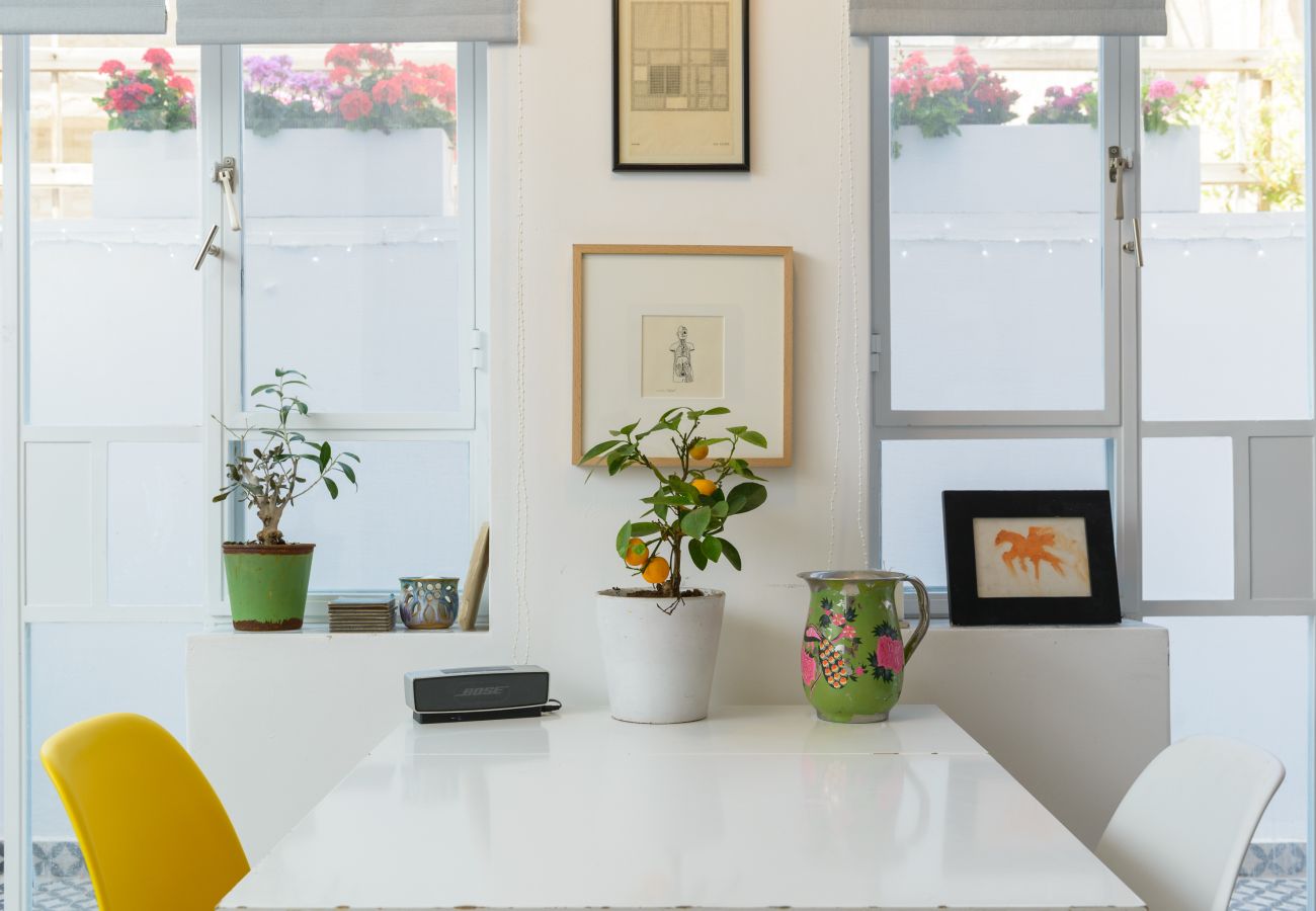 Apartment in Tel Aviv - Jaffa - Vintage & Chic with Patio by FeelHome