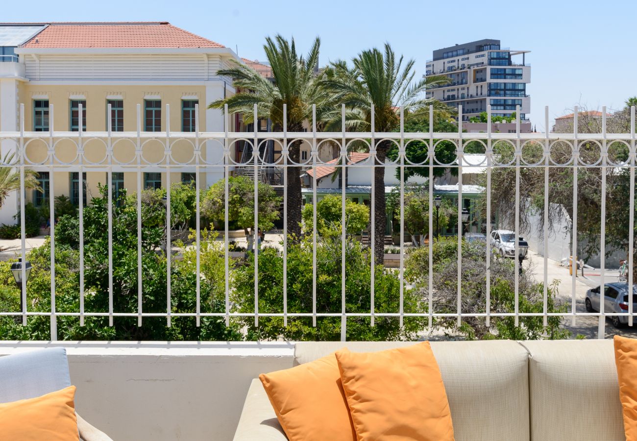 Apartment in Tel Aviv - Jaffa - SHELTER in Penthouse & XL Terrace on Dallal Square by FeelHome